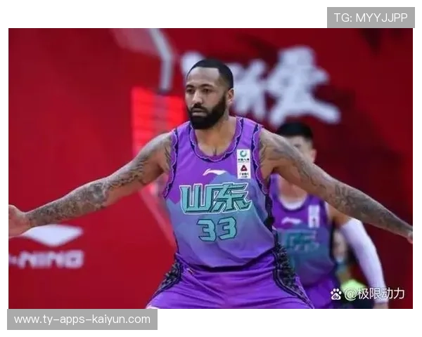 山东高速男篮三分火力爆发，新赛季展现新面貌