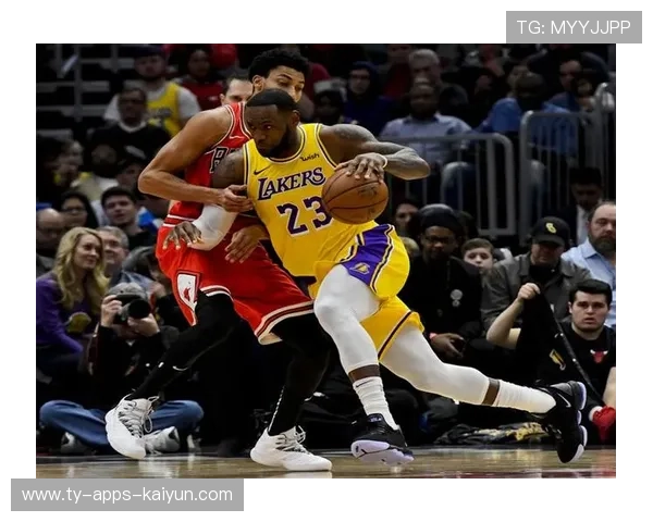 湖人队迎敌强攻，季后赛希望重燃，湖人季后赛2021