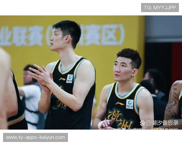 广厦内线抢篮板优势明显，防守稳固