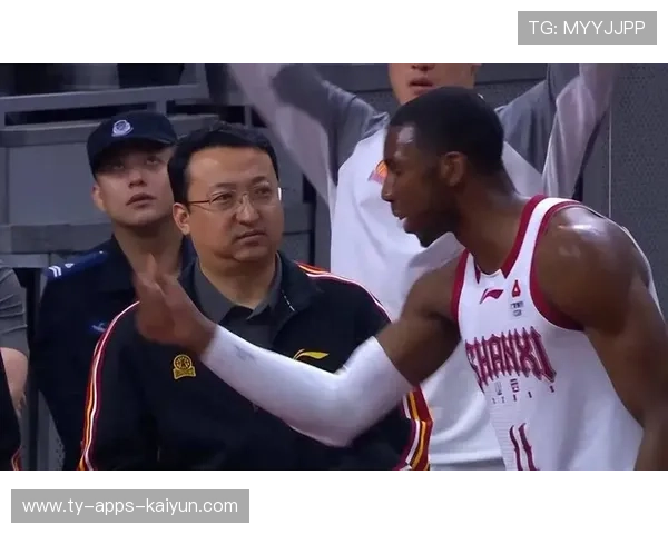 教练公开质疑裁判水平，联盟或将追加处罚